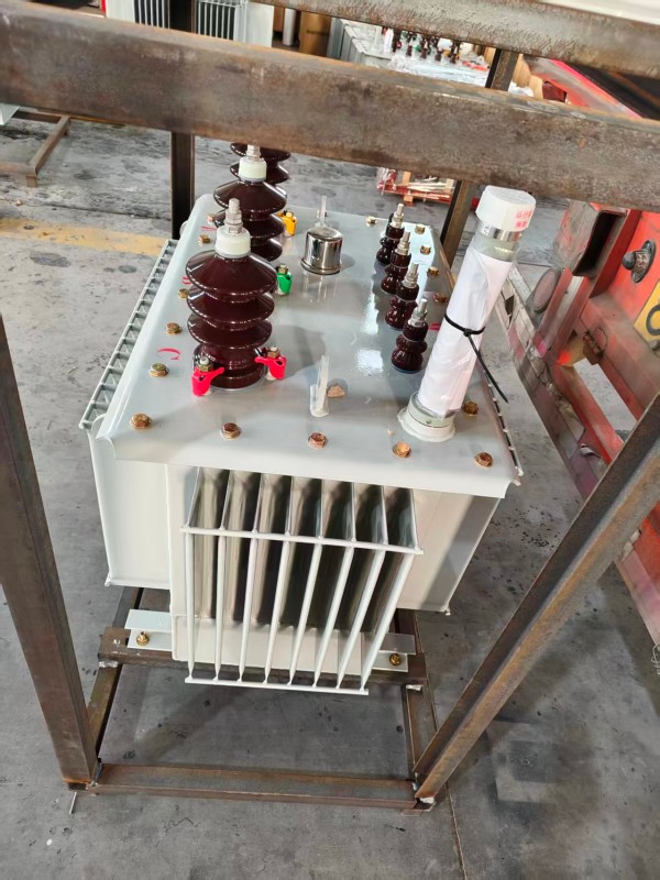 S13‑1000kVA <a href='https://pinggui.xdbyq.cn/youjinshi/' target='_blank' title='平桂油浸式变压器'><strong>平桂油浸式变压器</strong></a> 大型厂区 S13 平桂平桂平桂油浸式变压器 S13‑1000kVA 平桂平桂平桂油浸式变压器 大型厂区 S13 平桂平桂平桂油浸式变压器